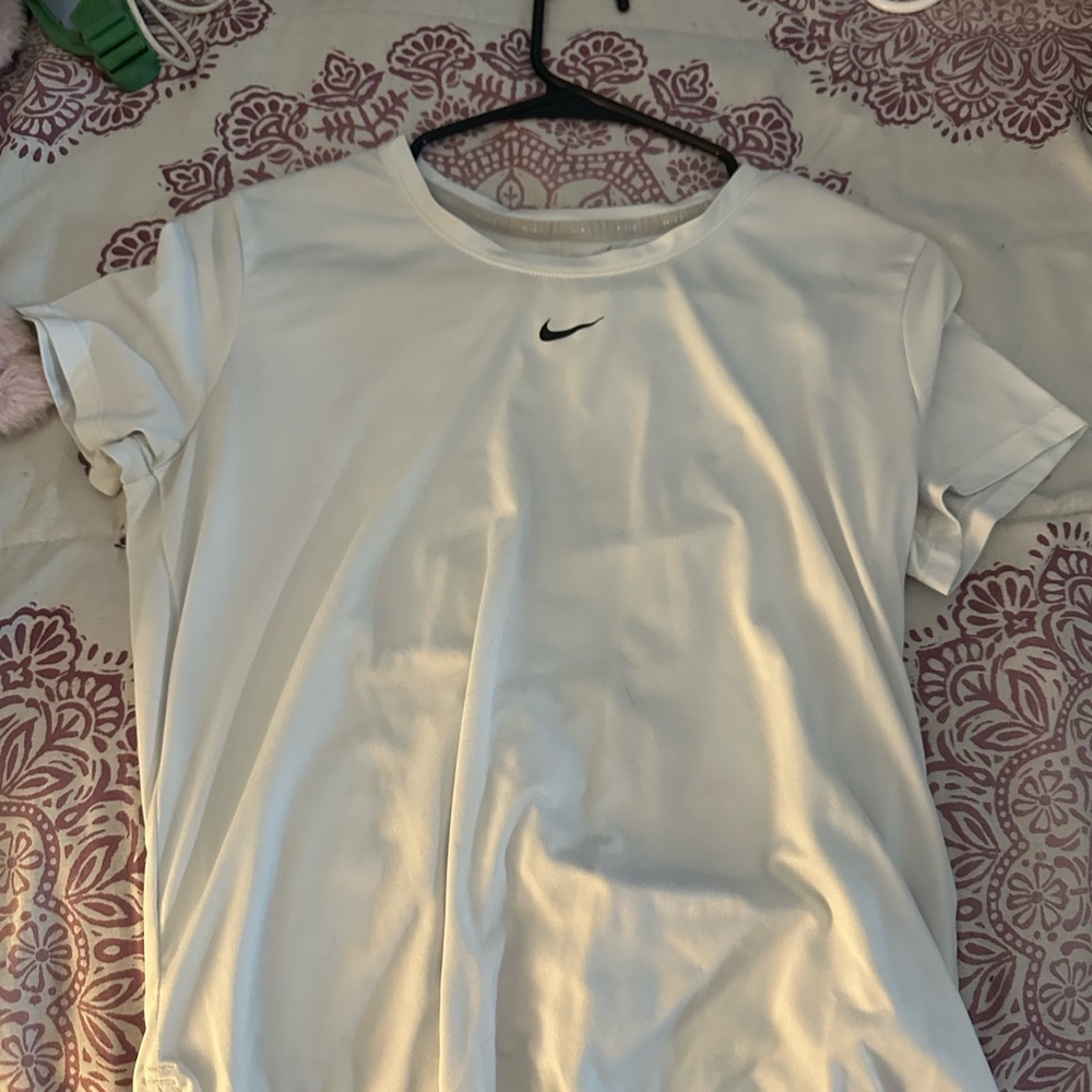 Nike Women's Classic White Tee